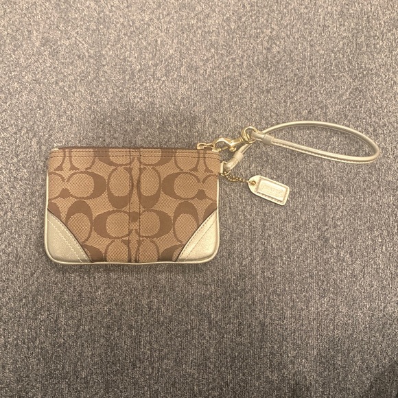 Coach Signature Wristlet - Picture 1 of 3